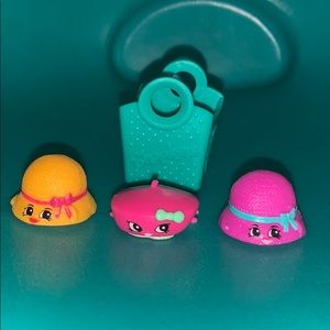 Hat shopkins and bag
